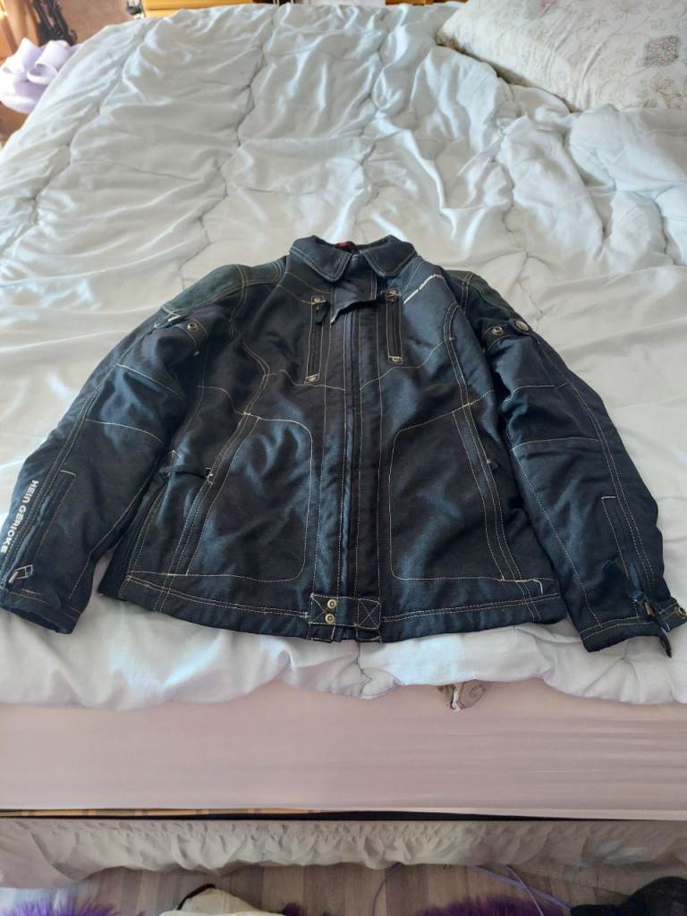 Ladies motorcycle jacket 