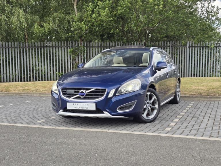 VOLVO V60 1.6 T4 SE Lux OCEAN RACE EDITION TOP SPEC SUNROOF CRUISE CONTROL LOW