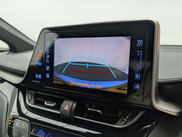  Toyota C-HR 1.8 VVT-h Design SUV 5dr Petrol Hybrid CVT Euro 6 (s/s) (122 ps) - HEATED S Petrol/E...