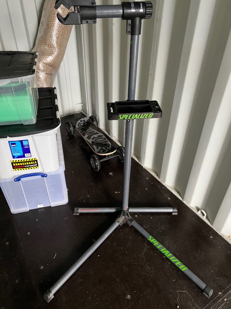 BIKE STAND WORKSTATION SPECIALISED BICYCLE CLAMP HOLDER