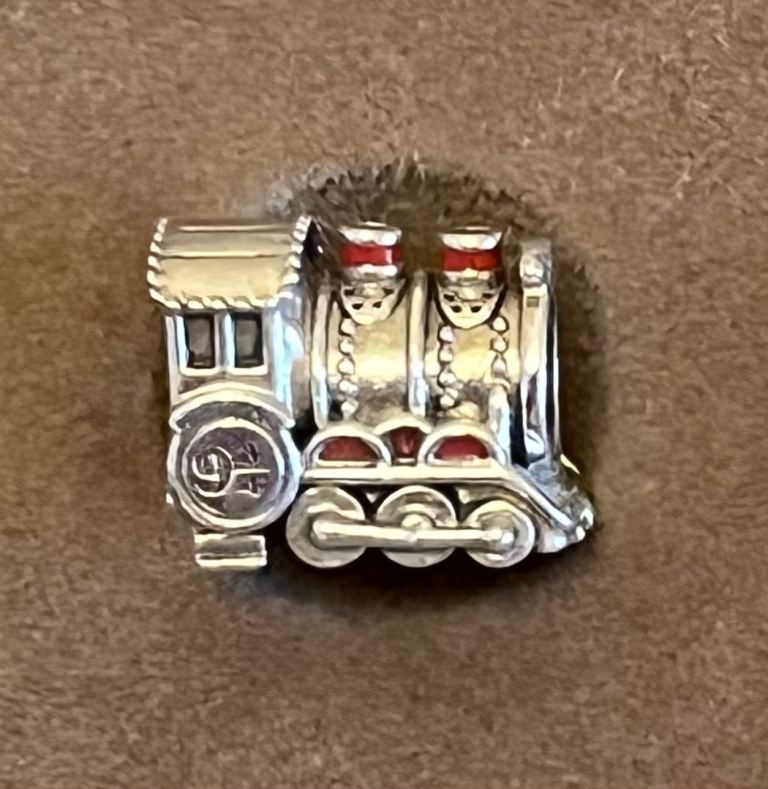 Genuine pandora Harry Potter charms 
