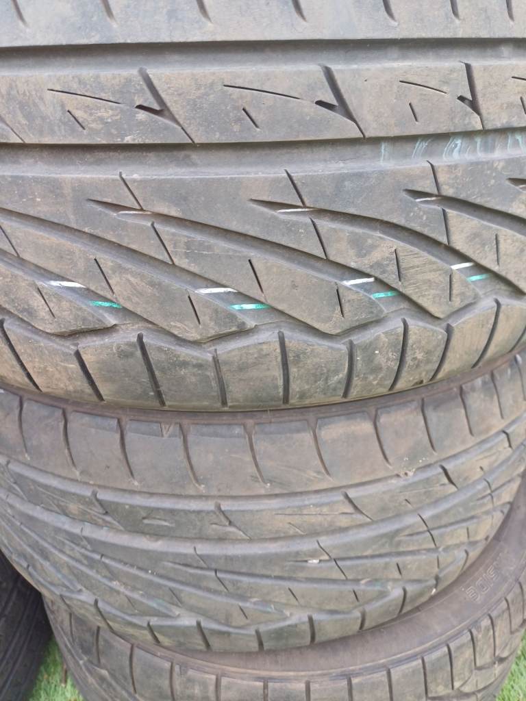 215 40 16 toyo proxes