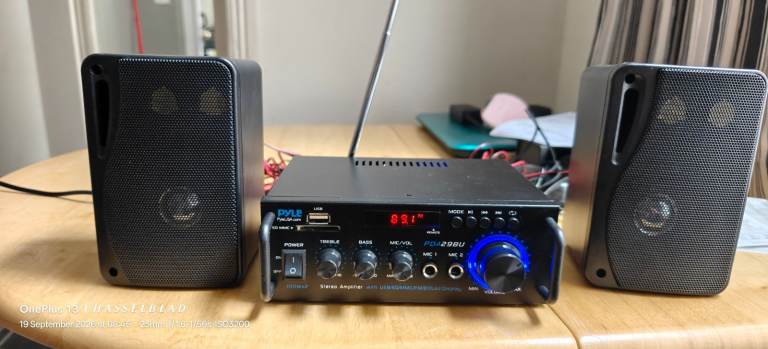 Pyle PDA29BU Stereo Amplifier 100W x2 + 2x Pyle PLMR24B 3-Way Mini Box Speakers (4 ohm, 200W)