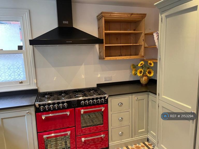 3 bedroom house in Linden Park, Manchester, M19 (3 bed) (#2153294)