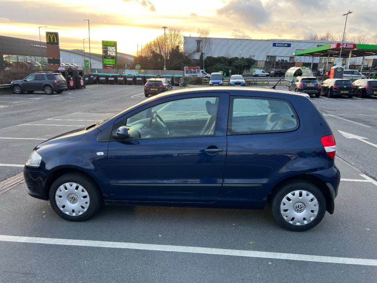 Volkswagen, FOX, Hatchback, 2009, Manual, 1390 (cc), 3 doors