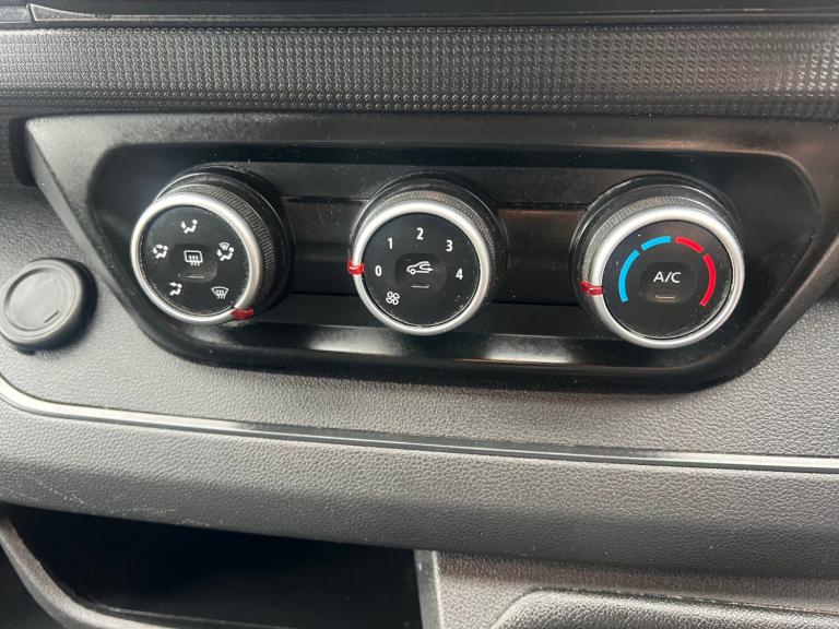 2022 Renault Trafic LL30 Blue dCi 130 Business+ Van PANEL VAN Diesel Manual