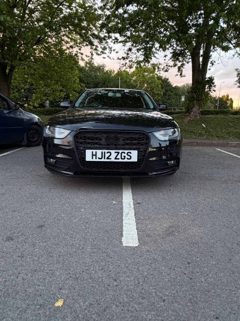 Audi, A4, Saloon, 2012, Manual, 1968 (cc), 4 doors