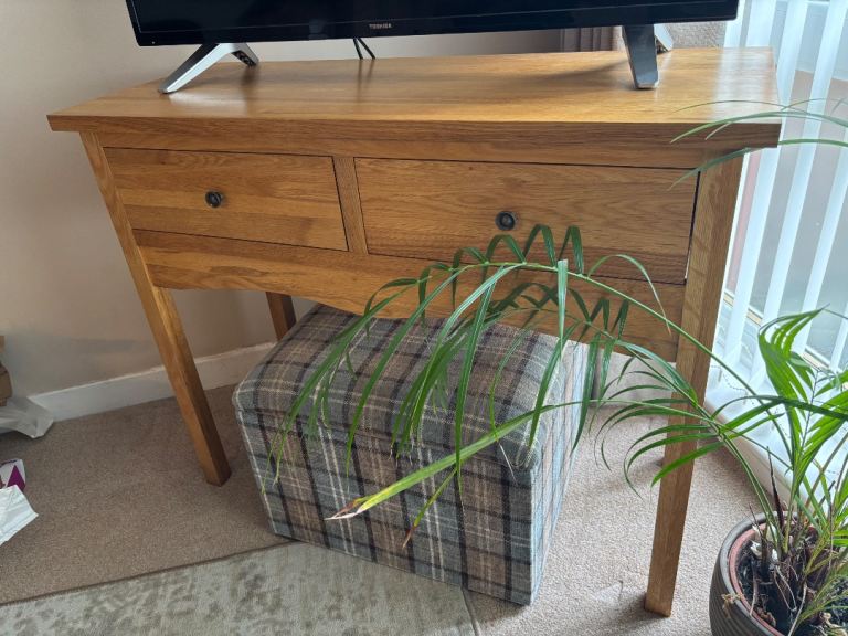 Solid Oak Console Table with Two Storage Drawers – Good Condition