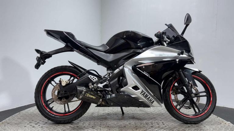 Yamaha R125 YZF 2009 20K 125CC SPORTS BIKES 15BHP NEW MOT SERVICED