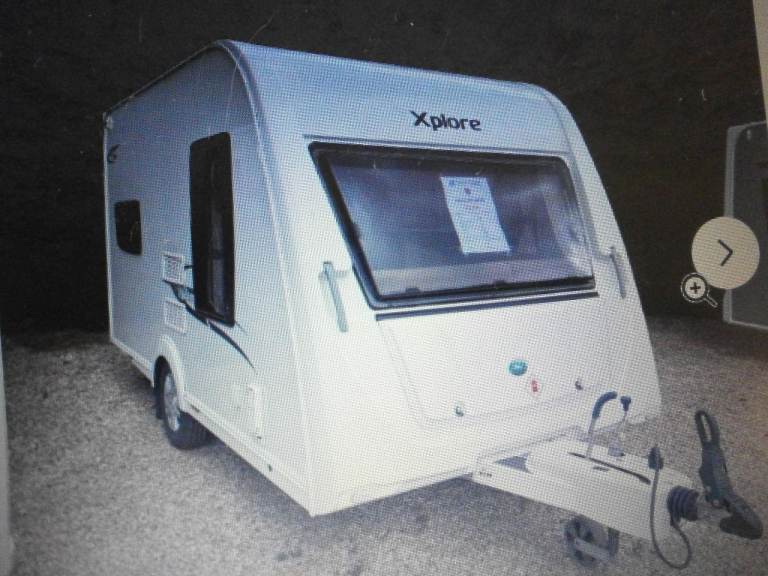 2 berth caravan ,wanted must be  damp cfree perfect condidion
