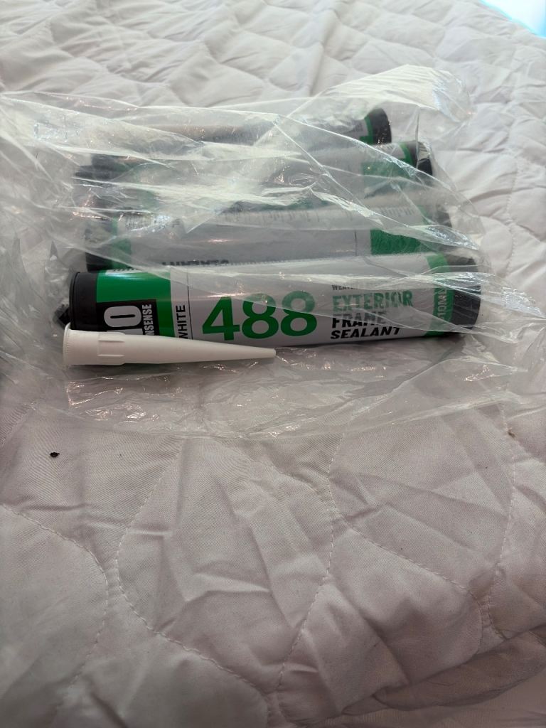 4no WEATHER RESISTANT EXTERIOR FRAME SEALANT