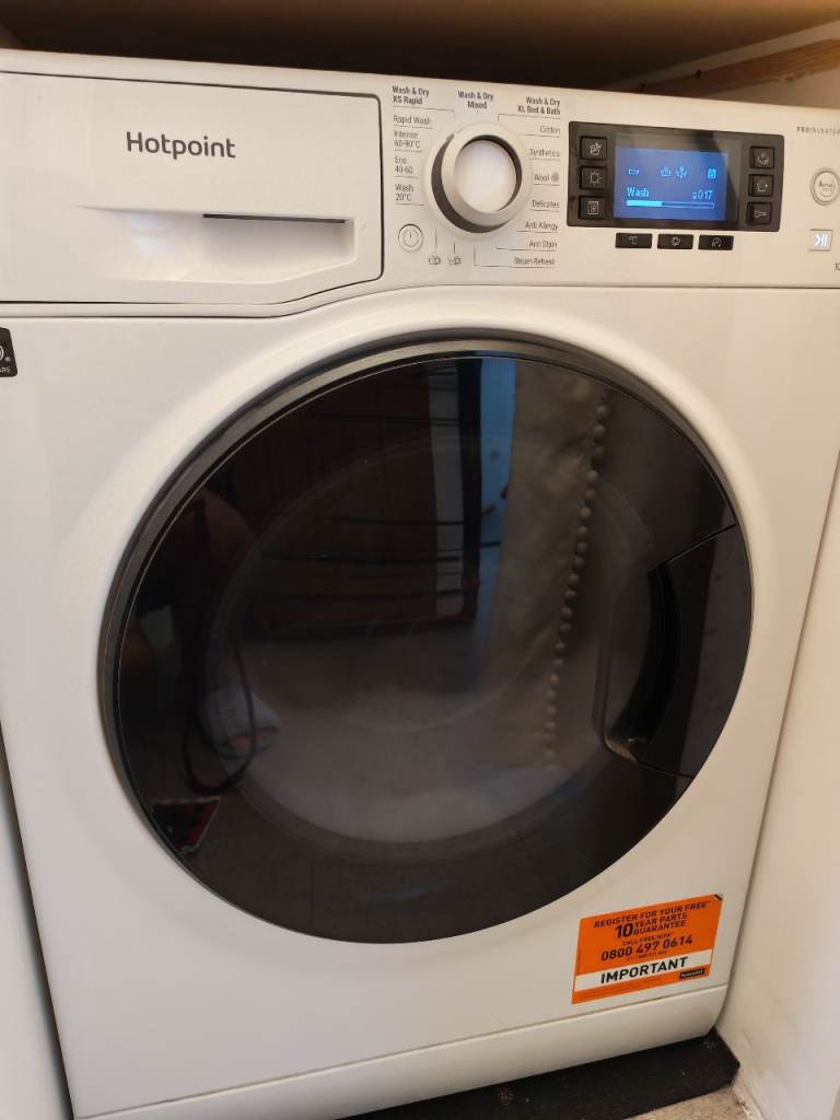 RRP£450 Hotpoint NDD10726DAUK Washer Dryer in White