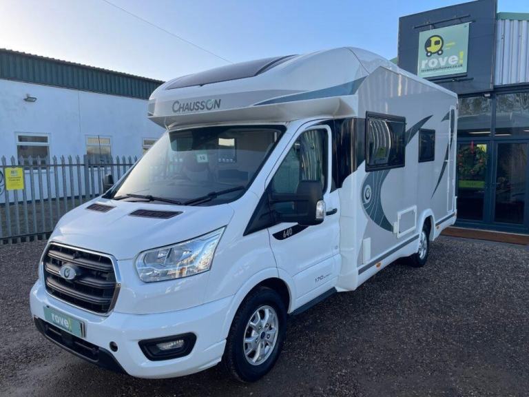 Chausson titanium 640 4 Berth 4 belt End Washroom Automatic 3500kg motorhome