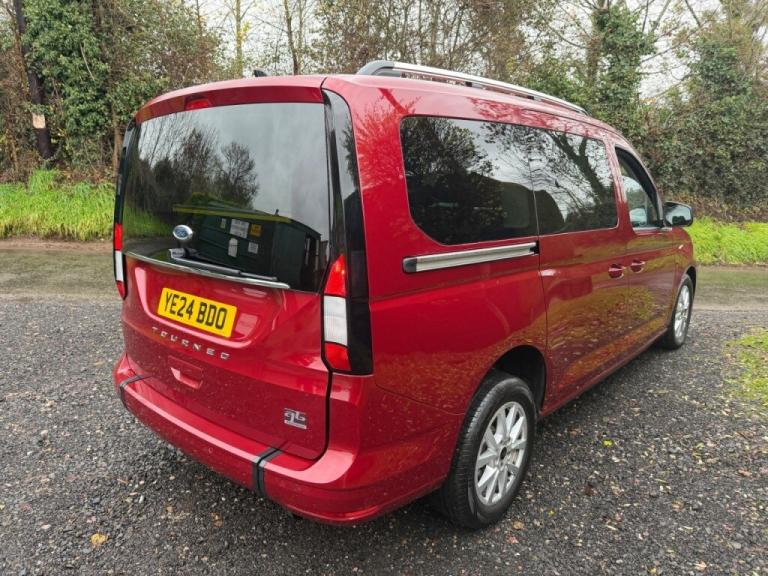  Ford Tourneo Connect 2.0 EcoBlue Titanium 5dr Auto 5 SEATS WHEELCHAIR Diesel