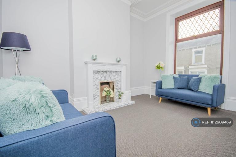 3 bedroom house in Greenway Street, Darwen, BB3 (3 bed) (#2909469)