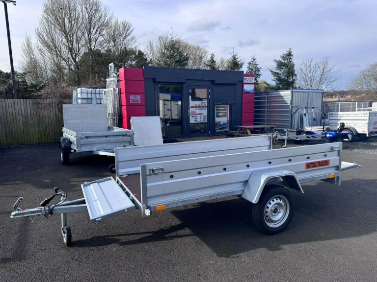 Brand New 8,7ft x 4,2ft Single Axle Flat Trailer 750KG