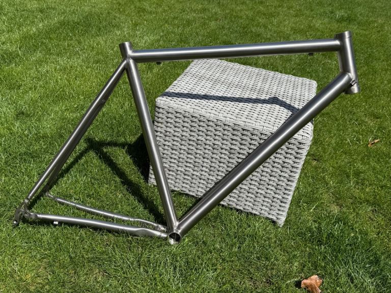 Van Nicholas Euros Titanium Frame, 53cm CTT, Excellent Condition!
