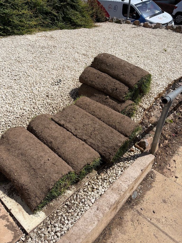 Fresh Garden Turf Rolls - Unused (x10)