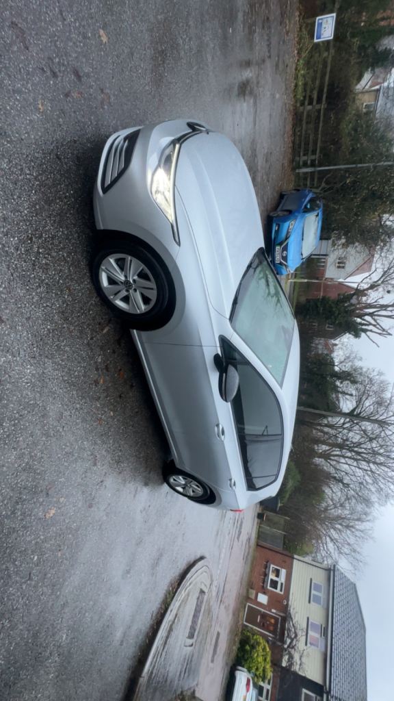 2021 Volkswagen Golf TSI LIFE 1.5L