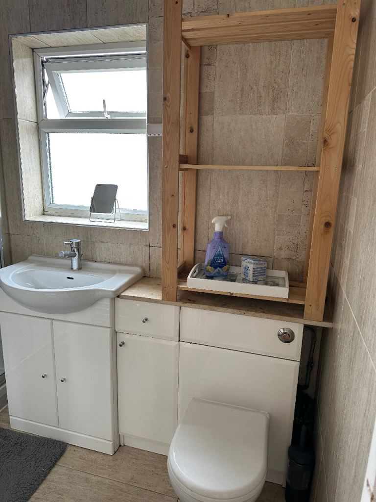 STUDIO FLAT