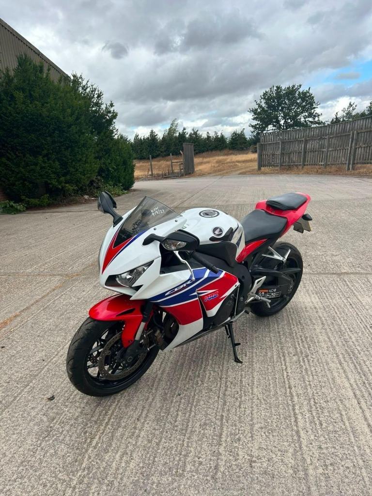 2014 14 HONDA CBR1000RR FIREBLADE 1000 Super Sports27k MILESCBR RR HRC ...