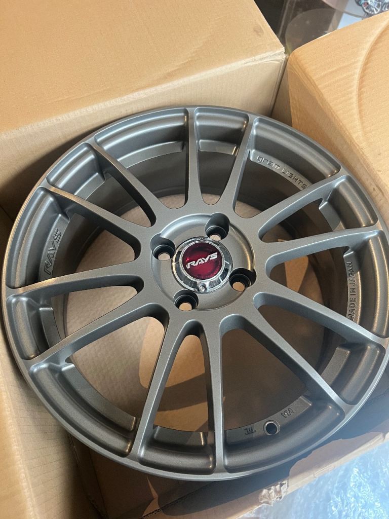 16” Rays Gramlights 57XR 4x100