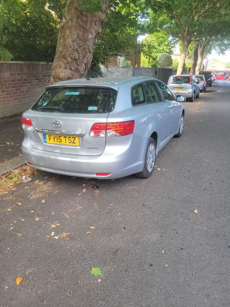 Toyota, AVENSIS, Estate, 2015, Manual, 1998 (cc), 5 doors