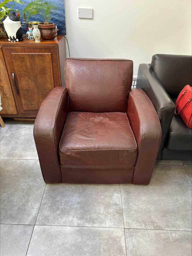 free Leather chairs, Wardrobe & Chest of Drawers
