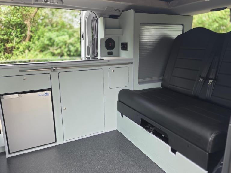 ULEZ compliant Mercedes-Benz Viano Ambiente SWB petrol automatic camper Ref D102