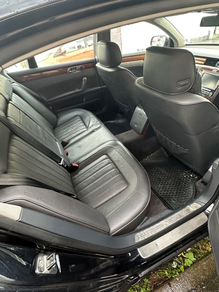 Volkswagen, PHAETON, Saloon, 2012, Semi-Auto, 2967 (cc), 4 doors