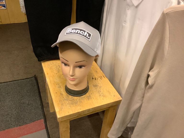 ✅ SHOP FITTINGS SHOES CLOTHES HOOKS SHELVES RACKS BRACKETS MANNEQUINS 