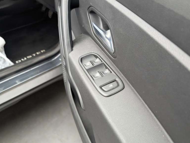 2019 Dacia Duster 1.6 SCe Comfort SUV 5dr Petrol Manual Euro 6 (s/s) (115 ps) - SAT NAV + PAR HAT...