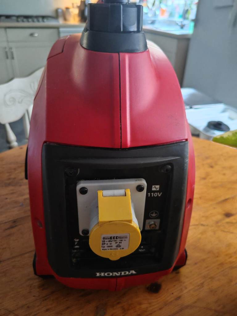 Honda 110V petrol generator EU10i