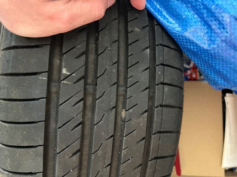 225/55 R17 101Y tyre