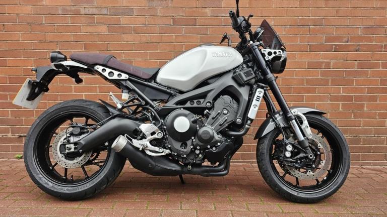 Yamaha XSR900 2016 with just 9875 Miles