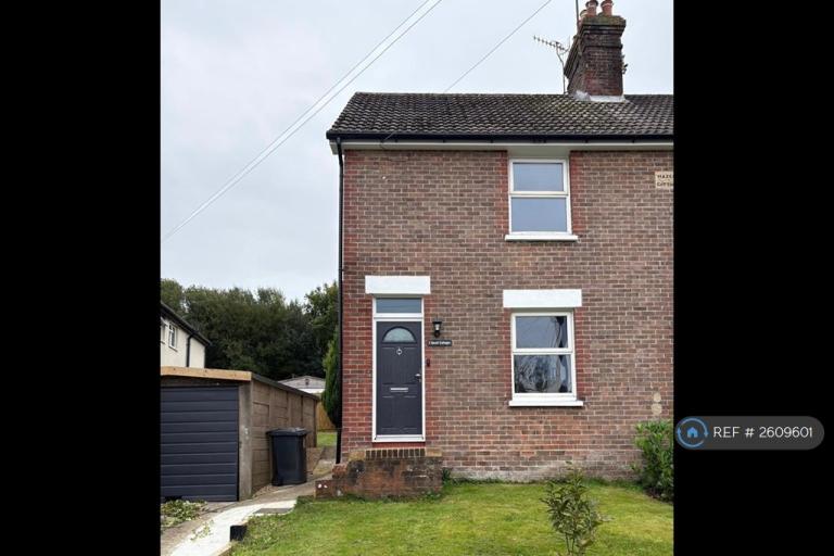 3 bedroom house in Hazell Cottages, Crowborough, TN6 (3 bed) (#2609601)