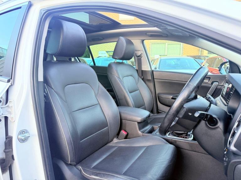 2019 Kia Sportage 1.6 CRDi EcoDynamics+ 4 DCT AWD Euro 6 (s/s) 5dr ESTATE Diesel/Electric Hybrid ...