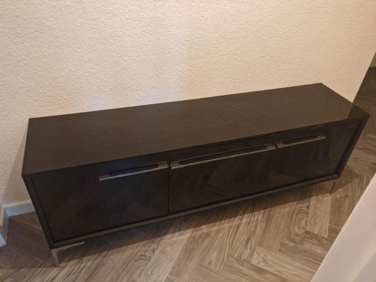 Black gloss sideboard