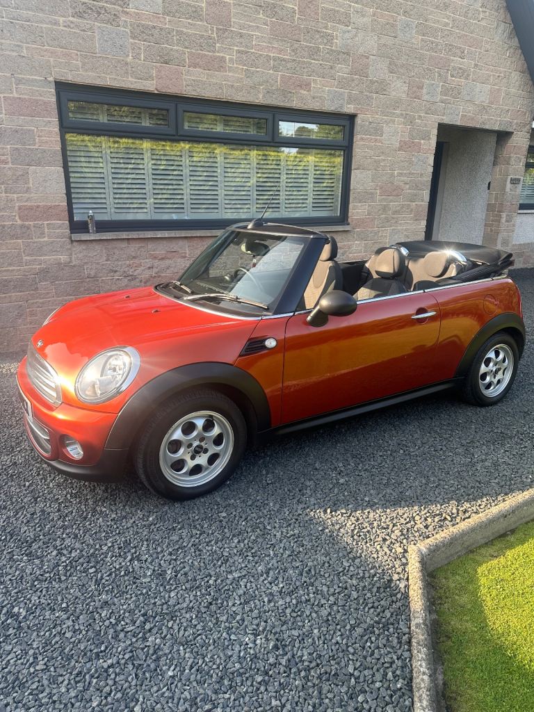 2013 Mini Cooper Convertible 