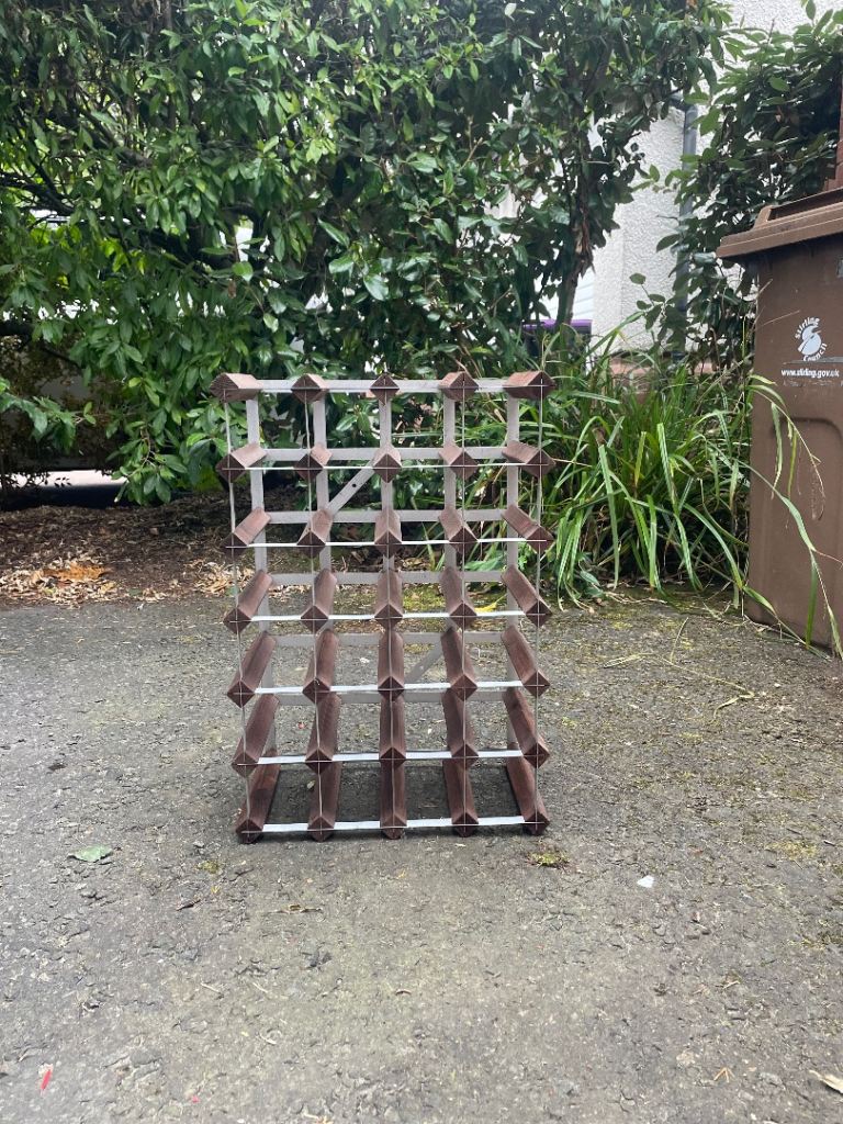 Wine racks - 24 Bottles