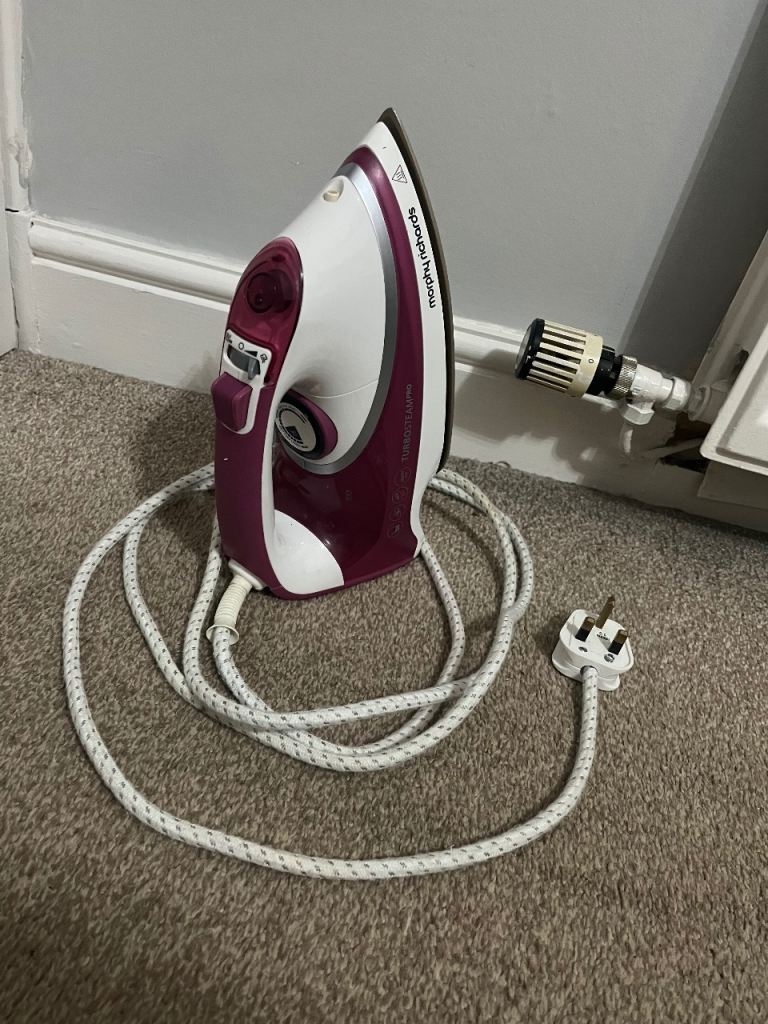Morphy Richards Turbosteam Pro Iron - Good Condition
