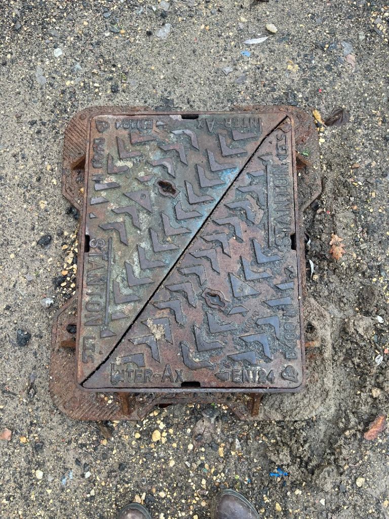 Manhole cover