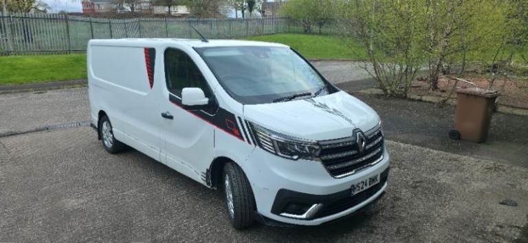 Renault, TRAFIC, Panel Van, 2024, Manual, 1997 (cc)