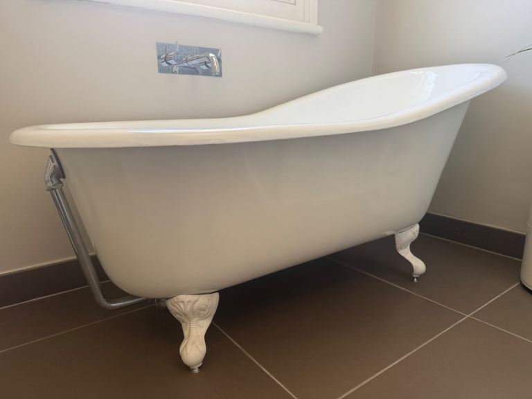 Roll Top Cast iron bath from Cast Iron Bath Company