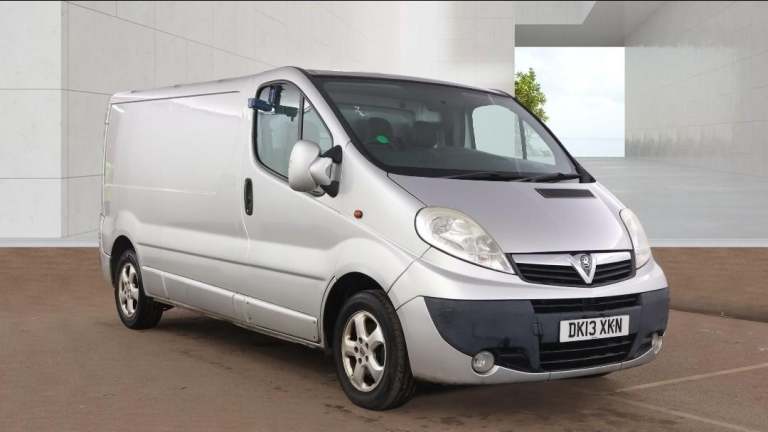 VAUXHALL VIVARO 2.0 2900 CDTi Sportive 2013