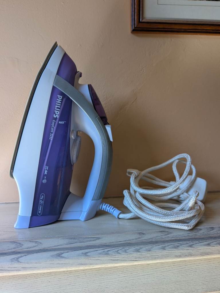 Philips Easy Care 3232 Electric Steam Iron 2300W