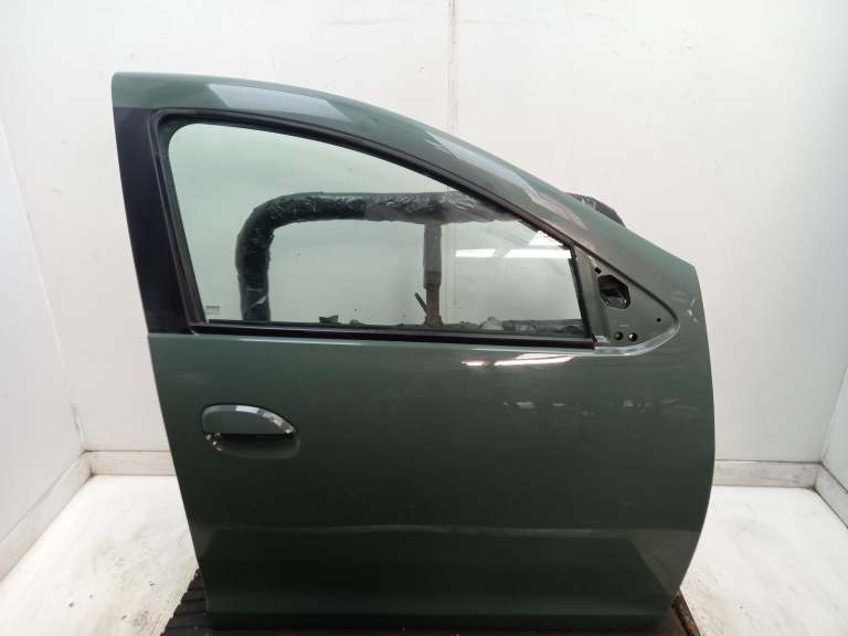 Dacia Duster Right Front Door O/S 2022-2025 Green 5 Door Hatchback