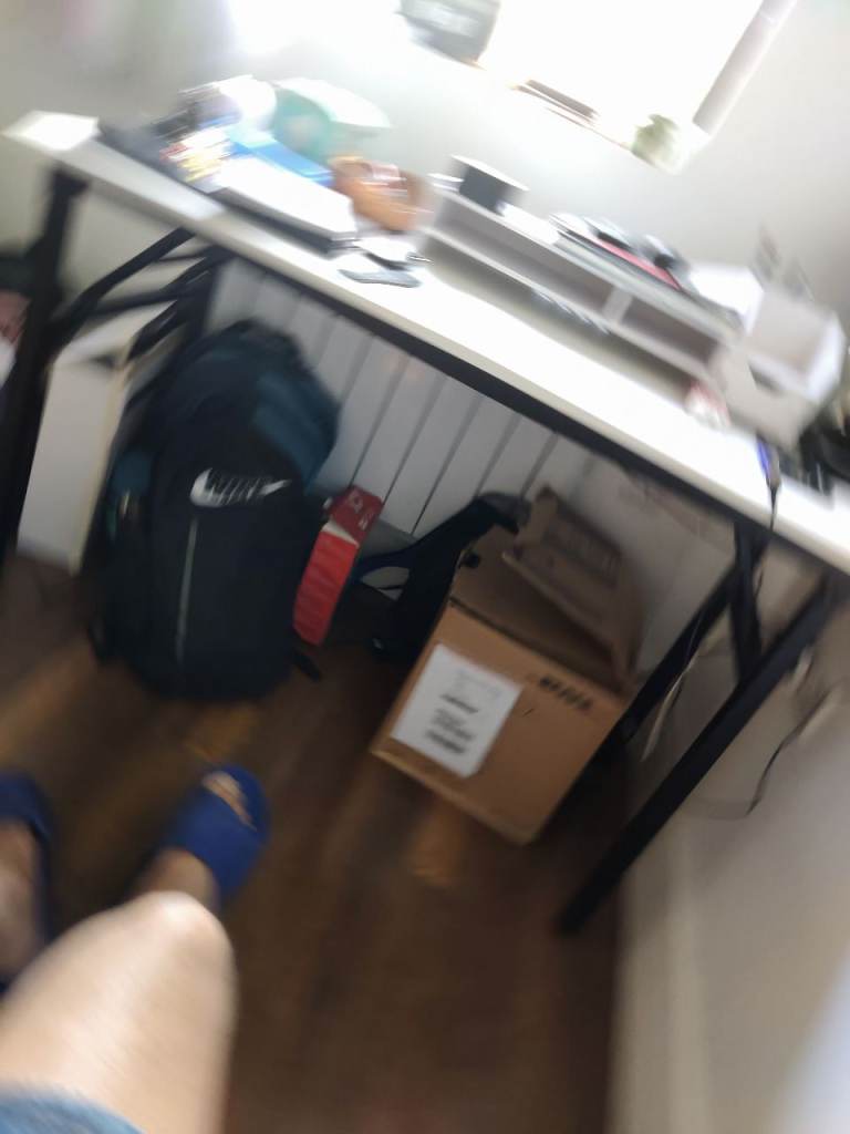 Folding desk table 