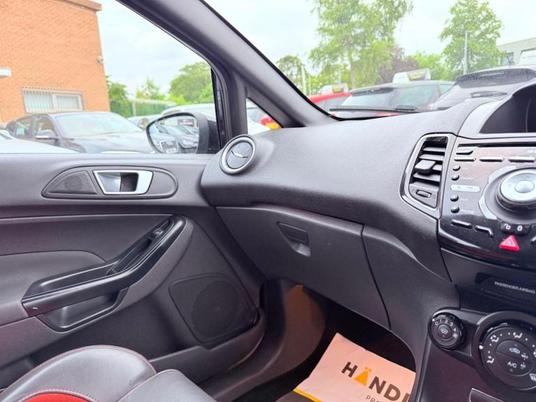 2014 Ford Fiesta 1.6T EcoBoost ST-2 Euro 5 3dr HATCHBACK Petrol Manual