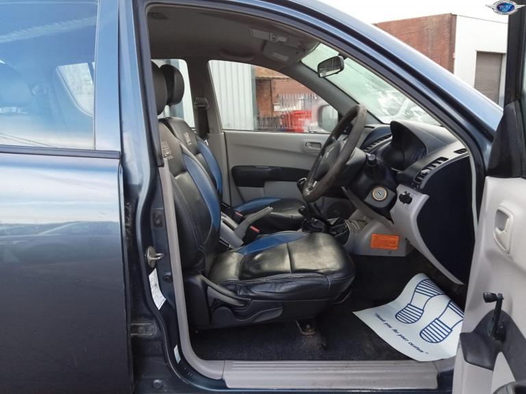 MITSUBISHI L200 2.5 DI-D 4Work Grey Manual Diesel 2006